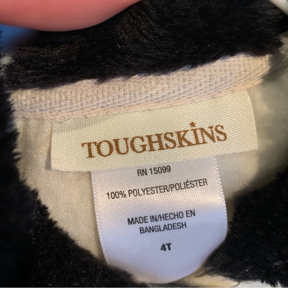 Toddler Outfit for the Holidays - Picture 3 of 3